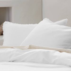 New Pair Casaluna Shams Linen Blend Heavyweight Standard Size in White